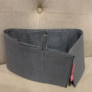 Stylish Black and White purse organizer